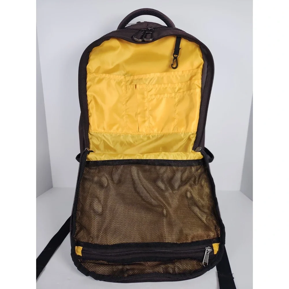 Cabelas Calamus 25 Backpack Brown Daypack Commuter Laptop Hiking Travel Bag Camp